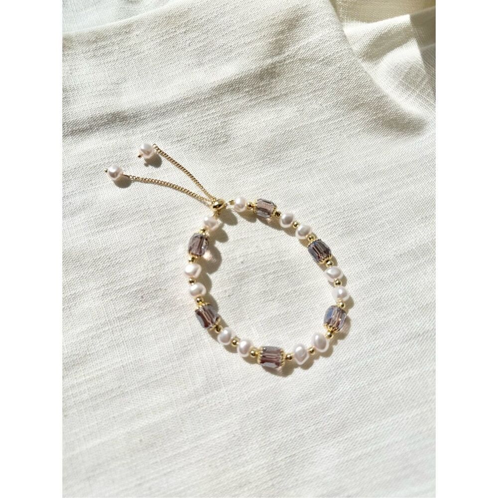 Greyish purple and pearl friendship boho style bracelet